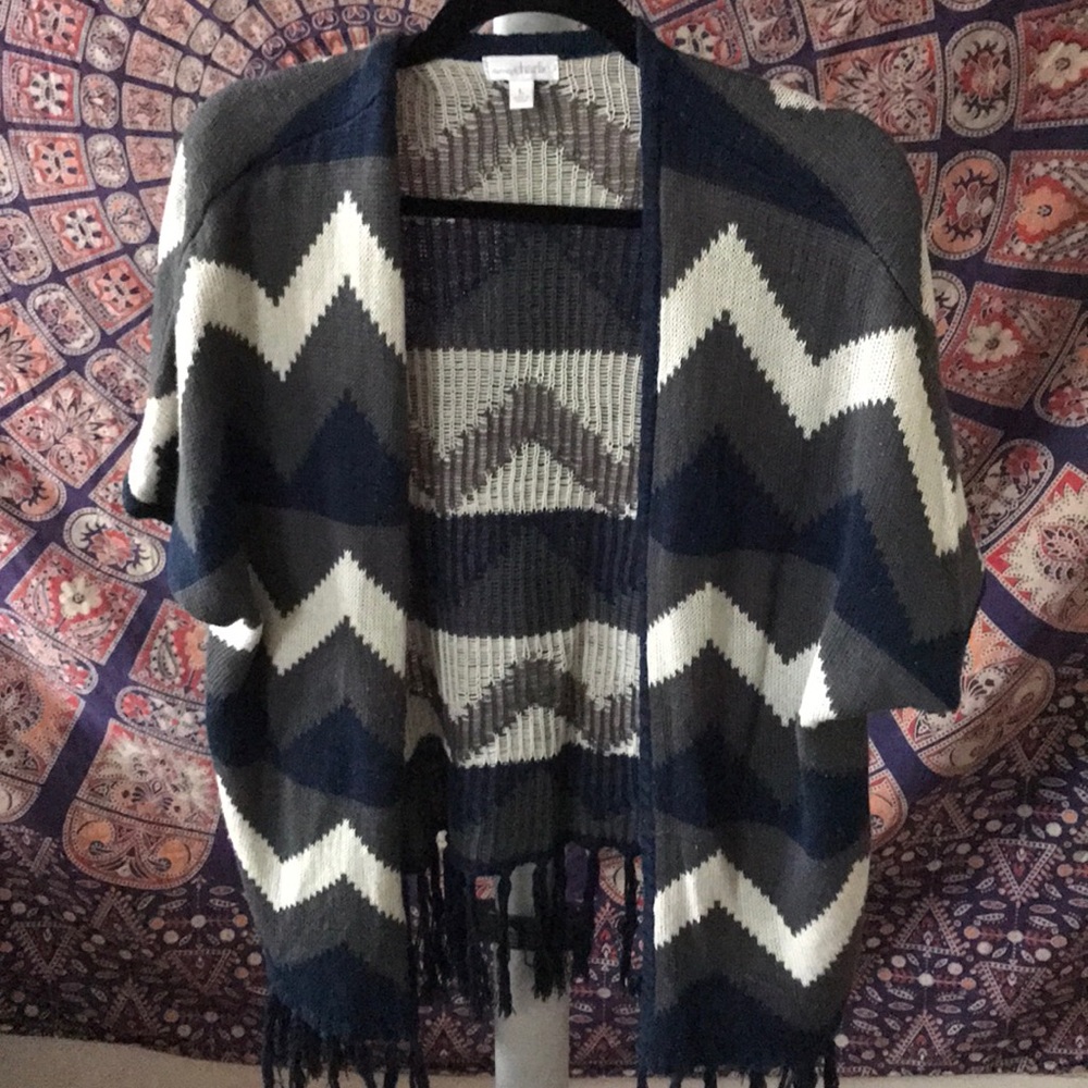 Patterned knit kimono